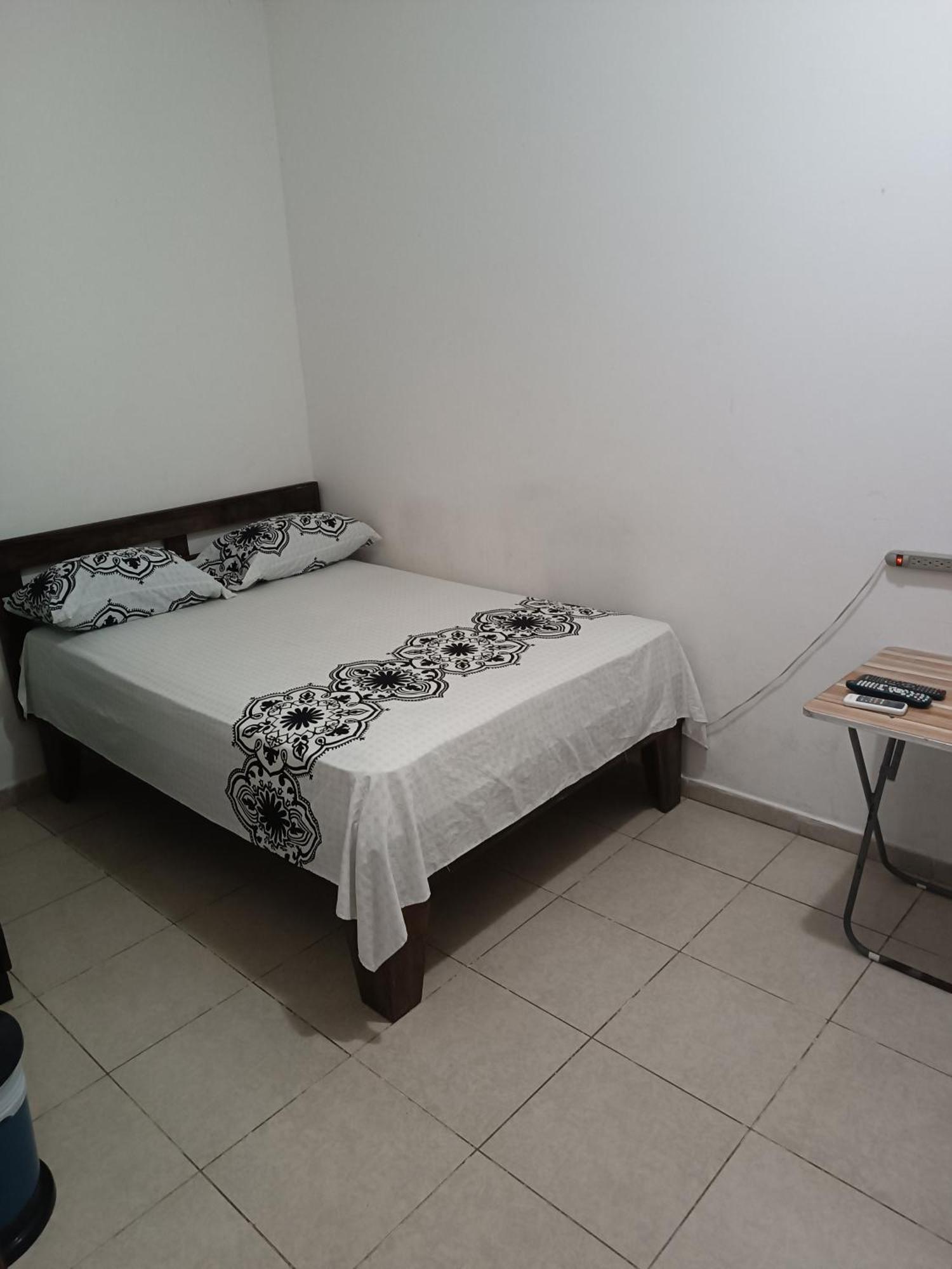 Hostal My House Your House David Room photo